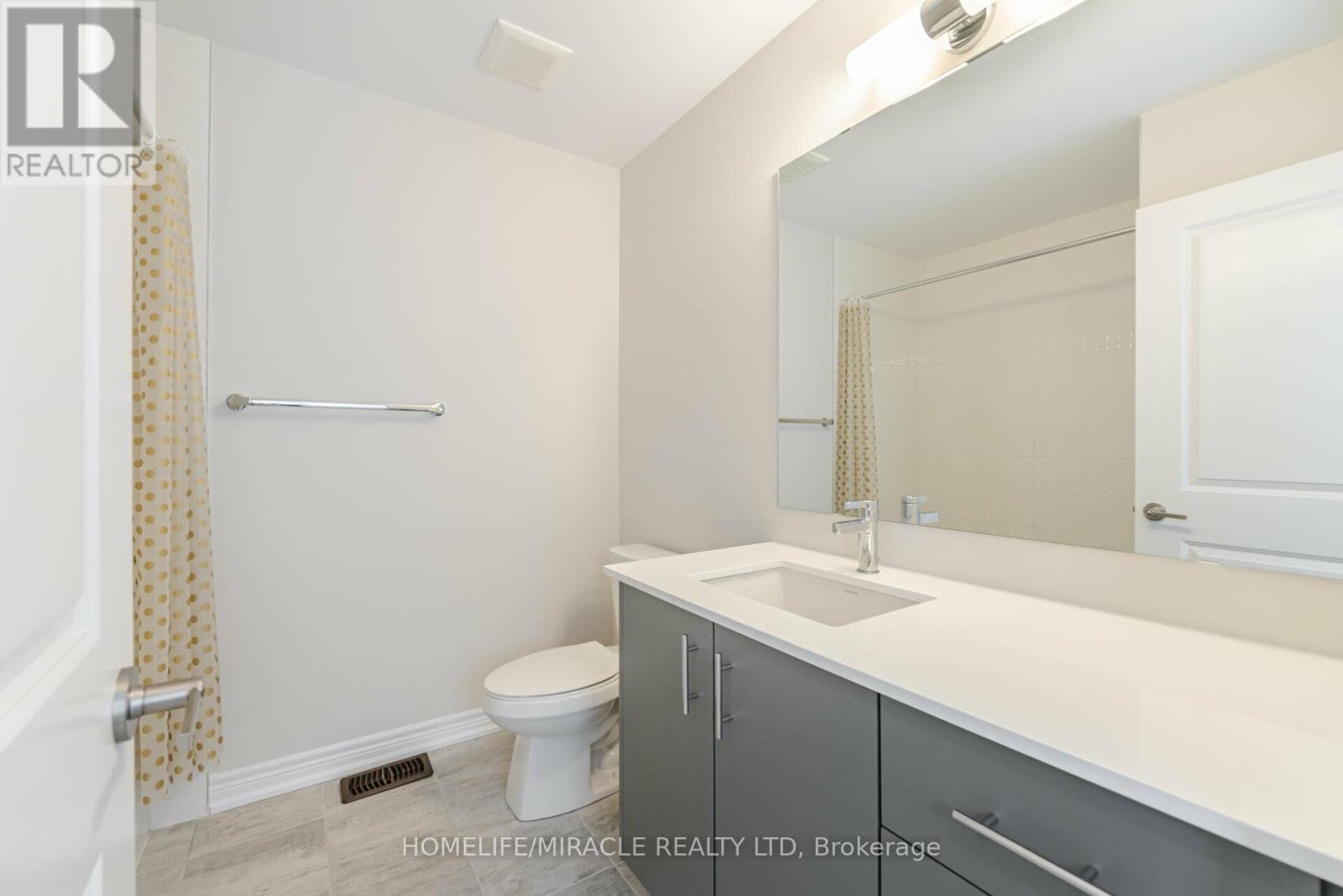 70 - 10 Birmingham Drive E, Cambridge, Ontario  N1R 0C6 - Photo 8 - X12502608