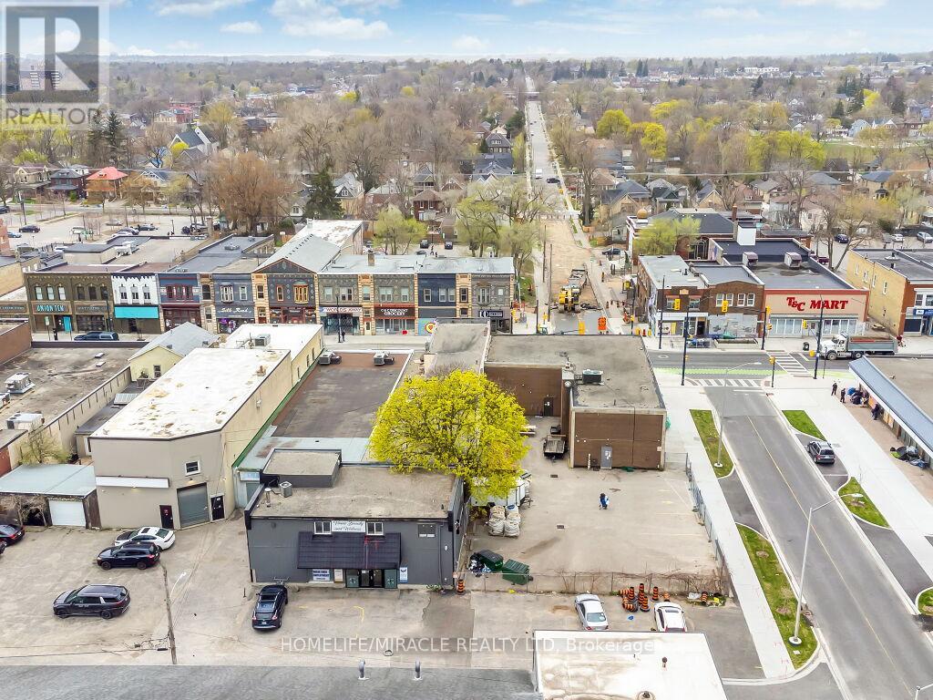 389 LYLE (MAIN FLOOR) STREET, London East, Ontario