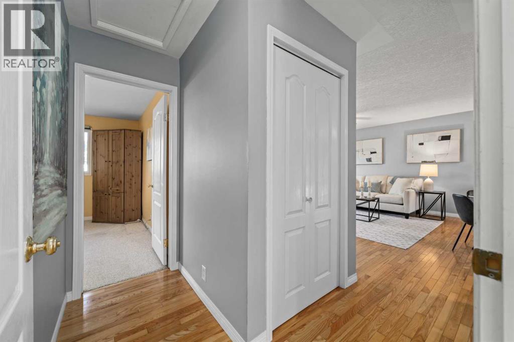 461 78 Avenue Ne, Calgary, Alberta  T2K 5A1 - Photo 9 - A2261828