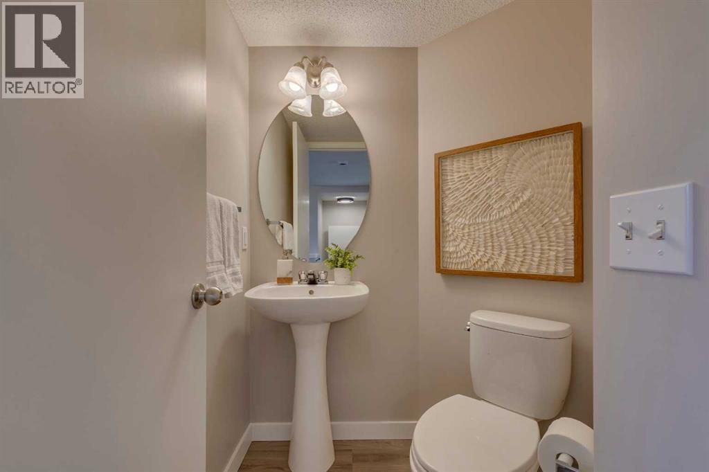 206 Elgin Place Se, Calgary, Alberta  T2Z 4V8 - Photo 14 - A2266595