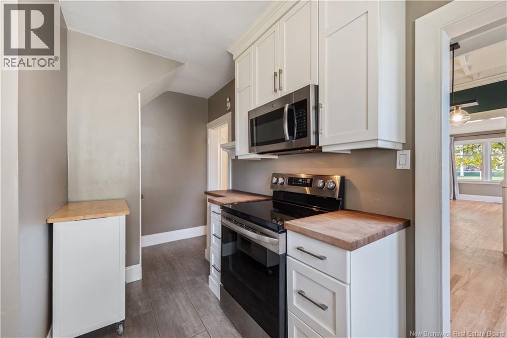 244 Salisbury Road, Moncton, New Brunswick  E1E 1A7 - Photo 11 - NB128999