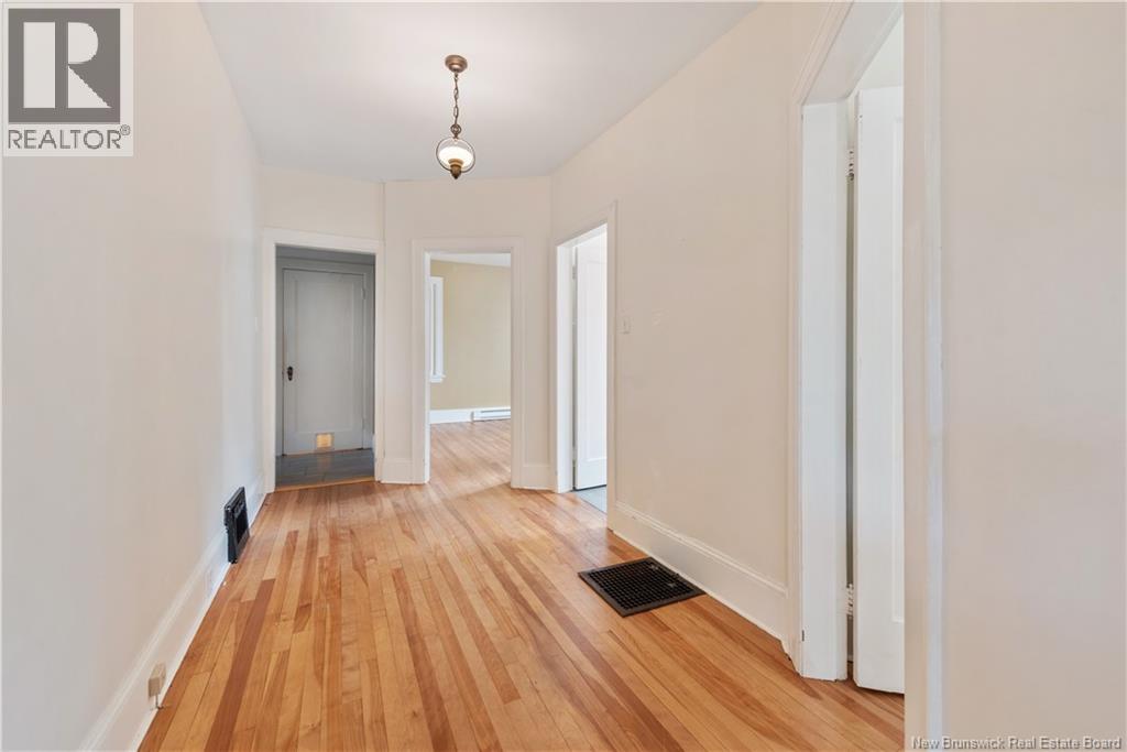 244 Salisbury Road, Moncton, New Brunswick  E1E 1A7 - Photo 17 - NB128999