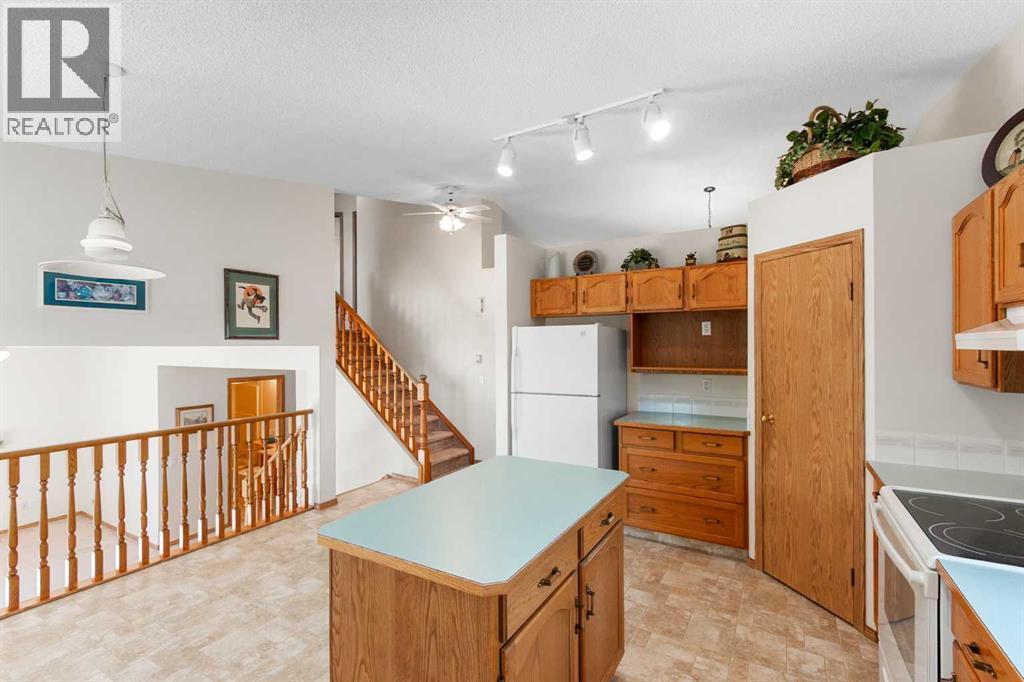 131 Tipping Close Se, Airdrie, Alberta  T4A 2A7 - Photo 11 - A2268362