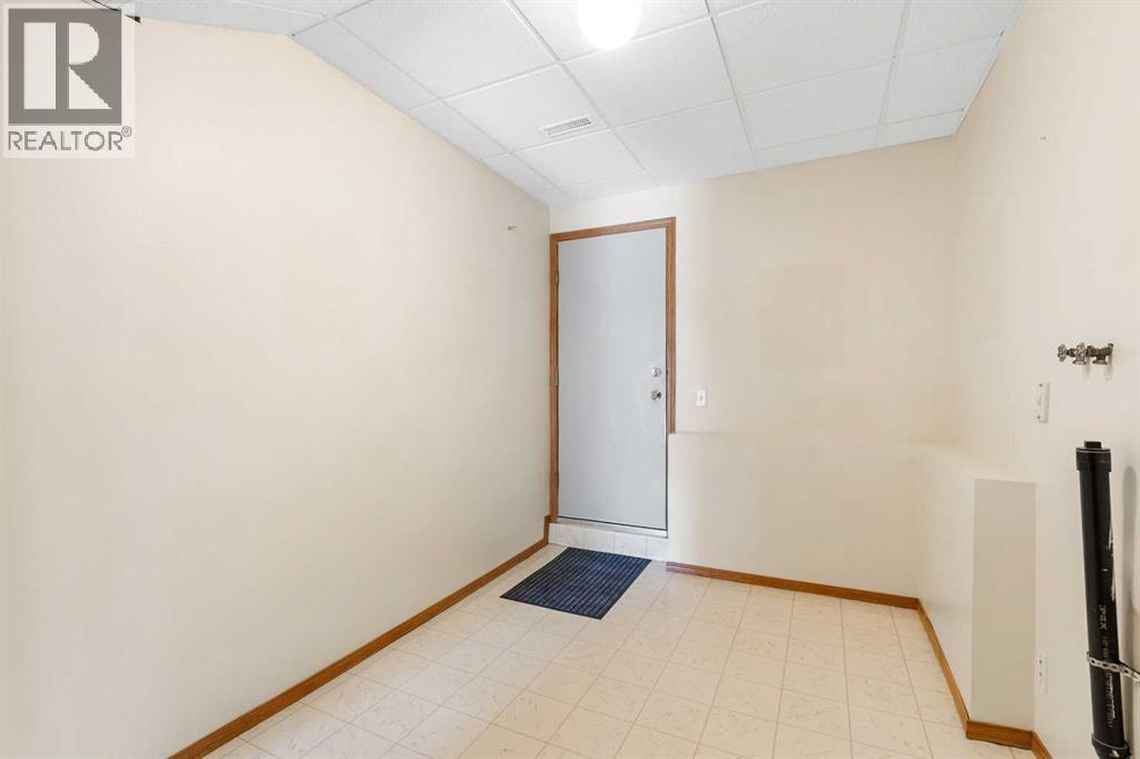 131 Tipping Close Se, Airdrie, Alberta  T4A 2A7 - Photo 18 - A2268362