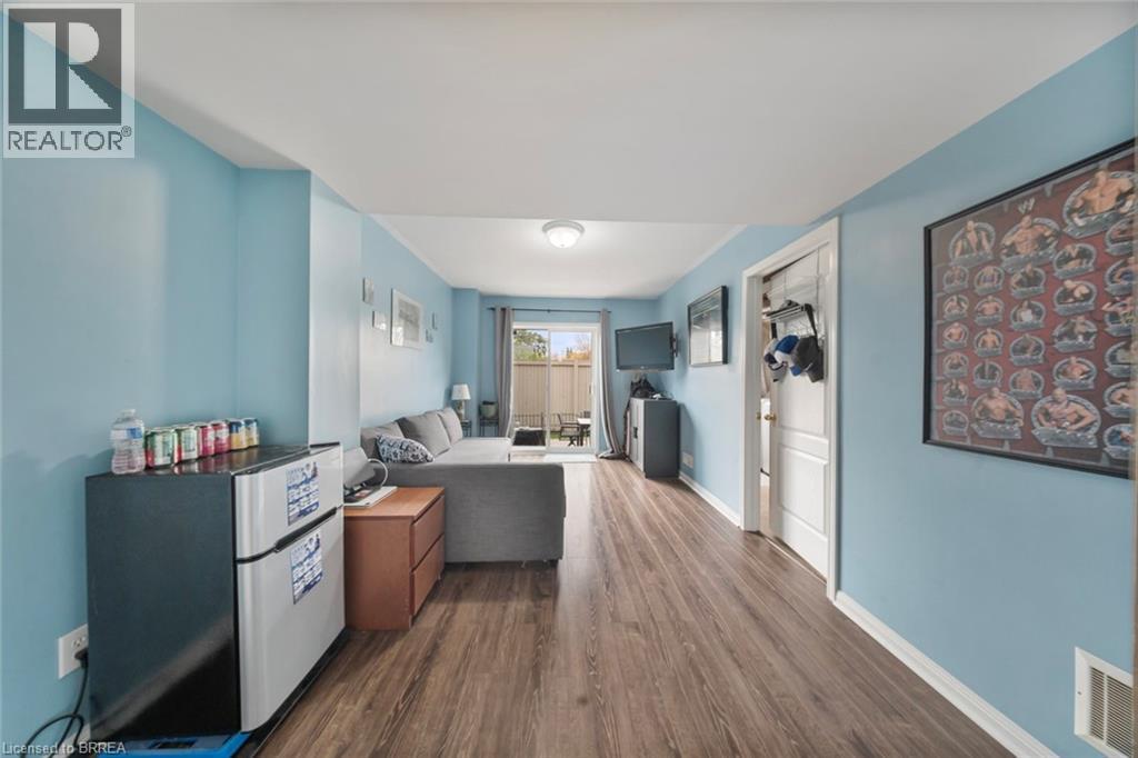 470 Beach Boulevard Unit# 38, Hamilton, Ontario  L8H 6X2 - Photo 10 - 40785047