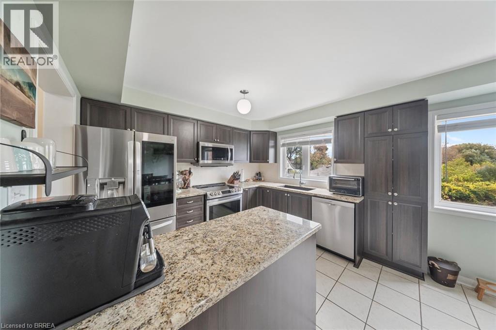 470 Beach Boulevard Unit# 38, Hamilton, Ontario  L8H 6X2 - Photo 13 - 40785047