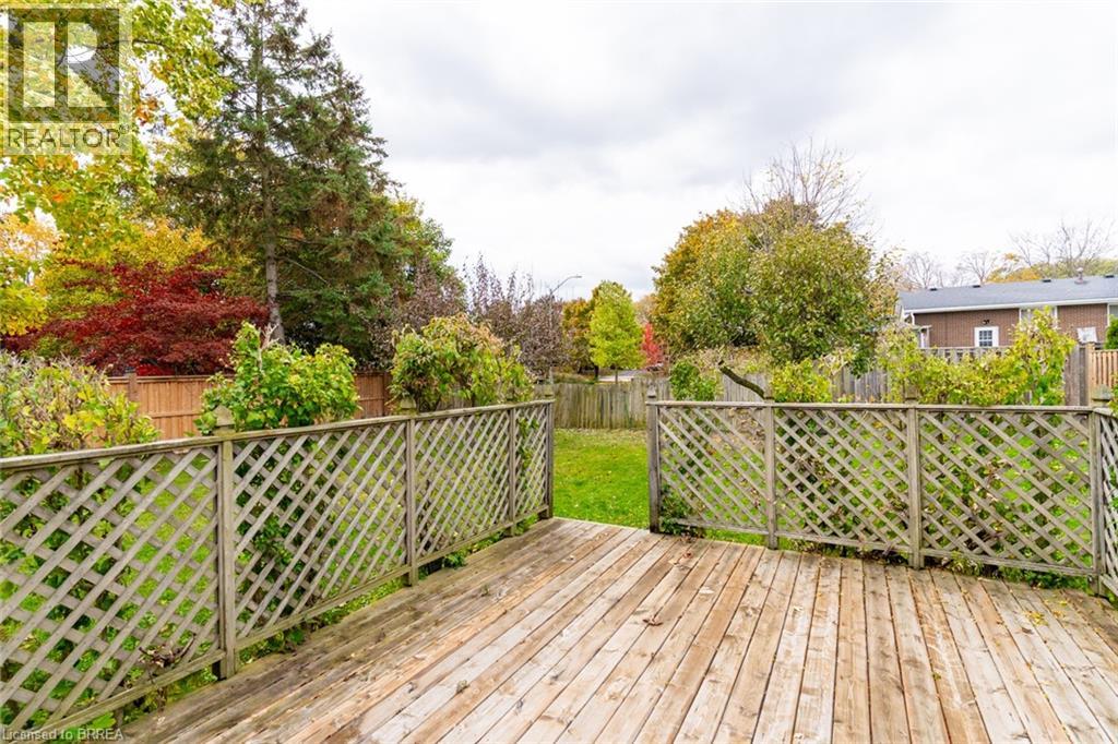 47 Maplecrest Lane, Brantford, Ontario  N3R 7T9 - Photo 29 - 40784349