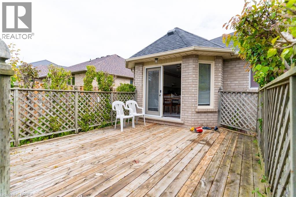 47 Maplecrest Lane, Brantford, Ontario  N3R 7T9 - Photo 34 - 40784349