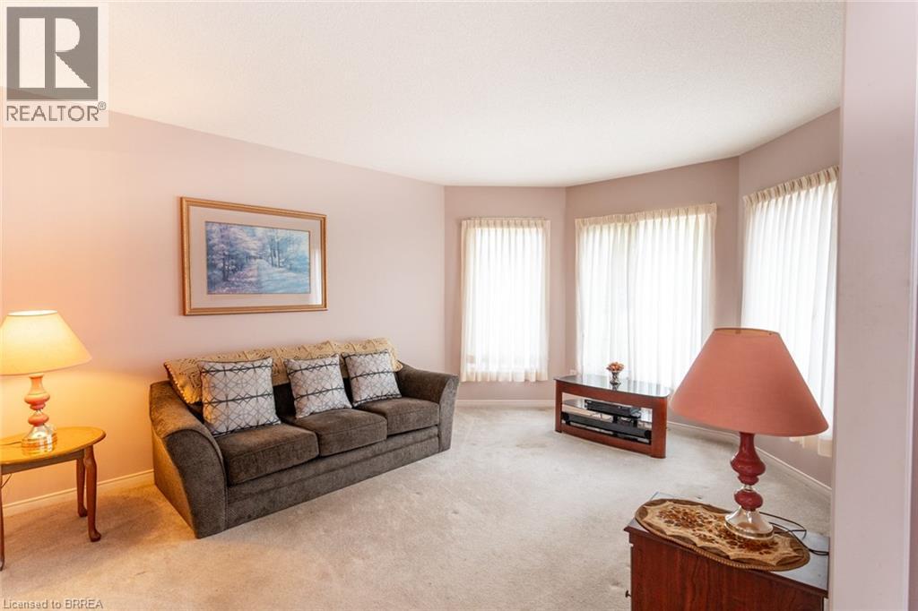 47 Maplecrest Lane, Brantford, Ontario  N3R 7T9 - Photo 5 - 40784349