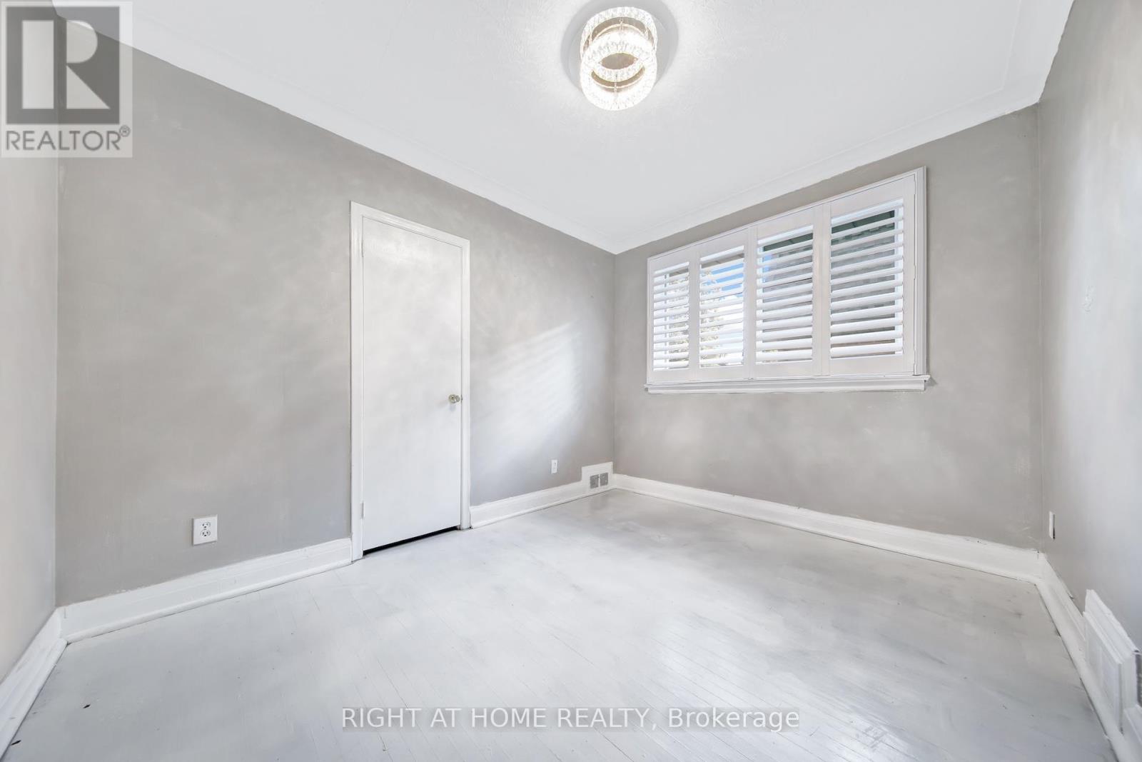 357 Drewry Avenue, Toronto, Ontario  M2R 2K3 - Photo 22 - C12502370