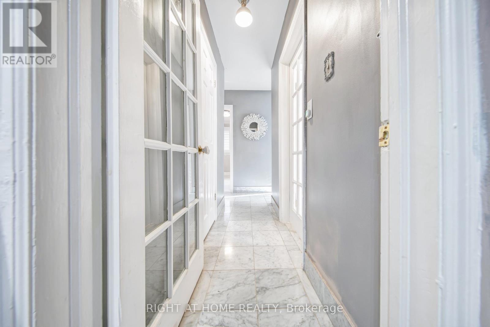 357 Drewry Avenue, Toronto, Ontario  M2R 2K3 - Photo 15 - C12502370