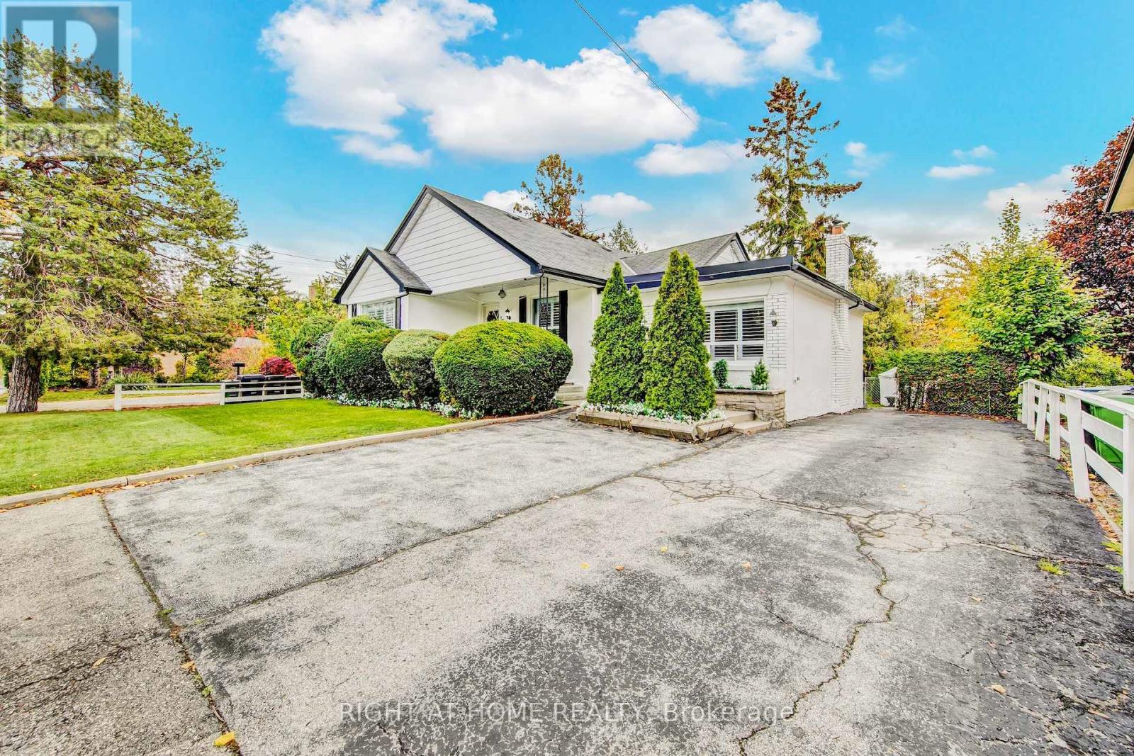 357 Drewry Avenue, Toronto, Ontario  M2R 2K3 - Photo 37 - C12502370