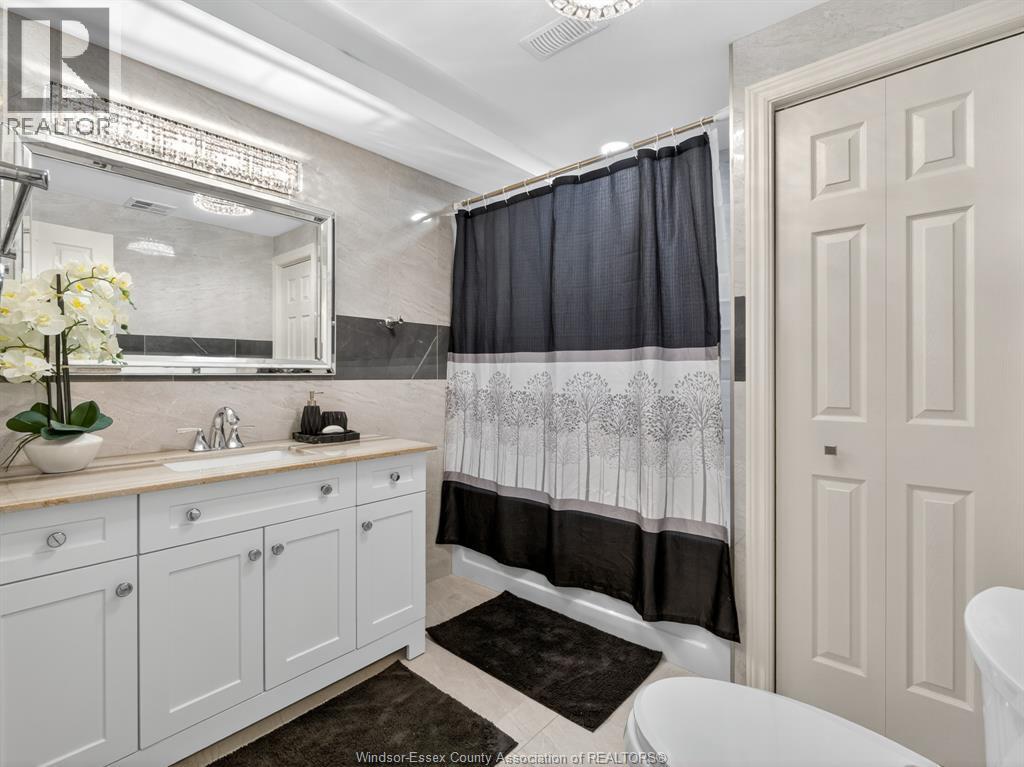 2487 Duneshill, Windsor, Ontario  N8P 1V6 - Photo 23 - 25027821