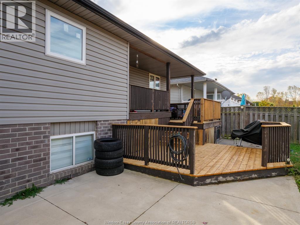 2487 Duneshill, Windsor, Ontario  N8P 1V6 - Photo 30 - 25027821