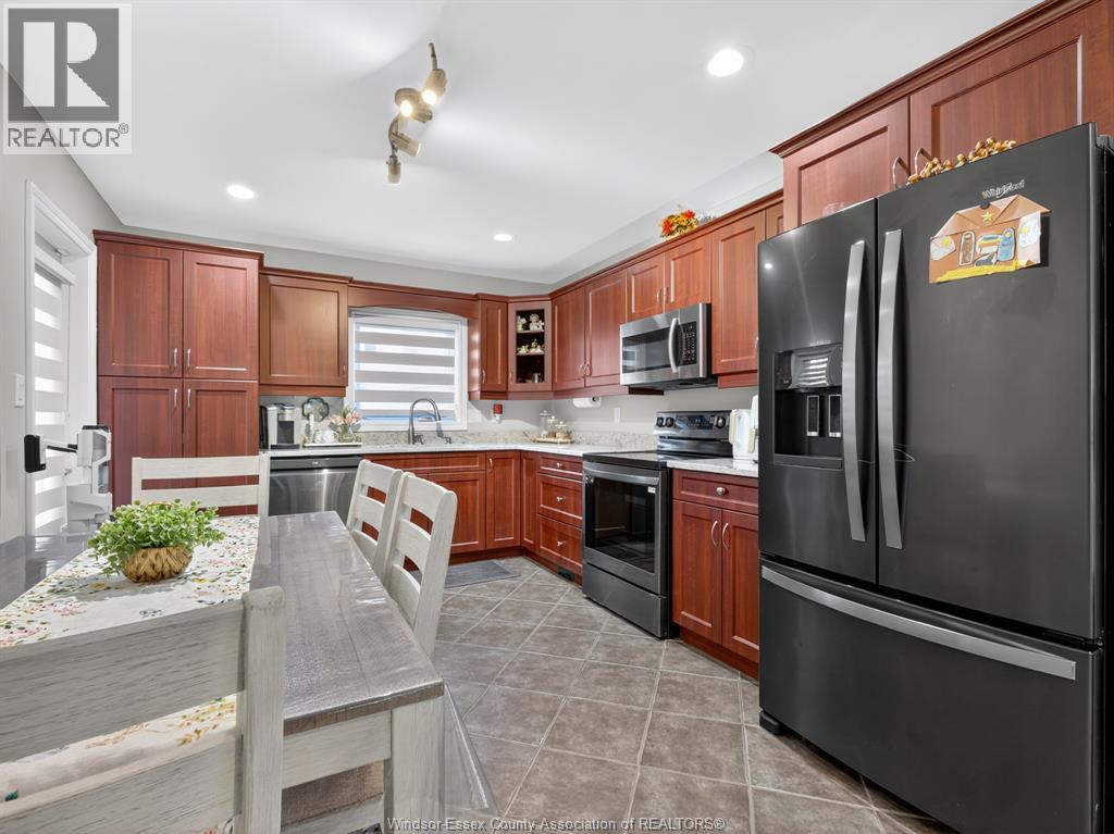 2487 Duneshill, Windsor, Ontario  N8P 1V6 - Photo 9 - 25027821