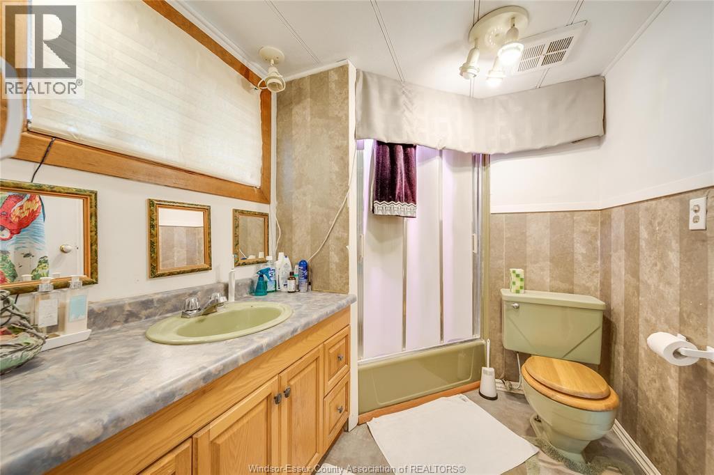 56 Holly Street, Lakeshore, Ontario  N8N 2V1 - Photo 21 - 25027809