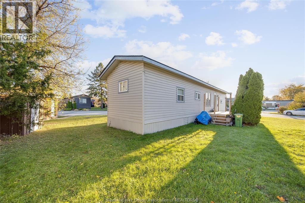 56 Holly Street, Lakeshore, Ontario  N8N 2V1 - Photo 27 - 25027809