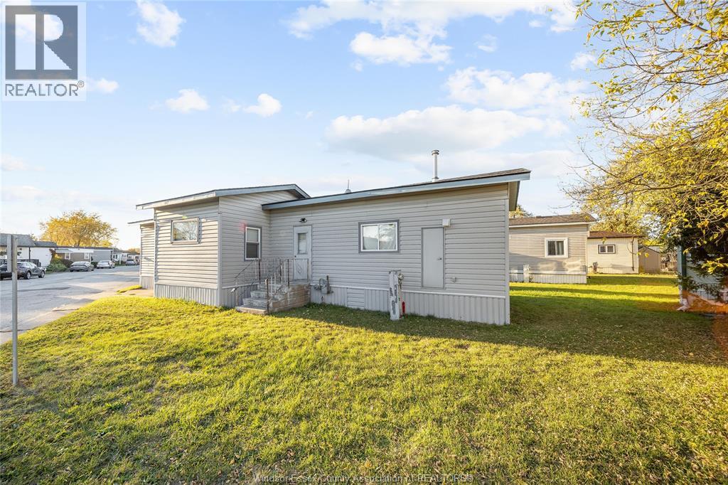 56 Holly Street, Lakeshore, Ontario  N8N 2V1 - Photo 4 - 25027809