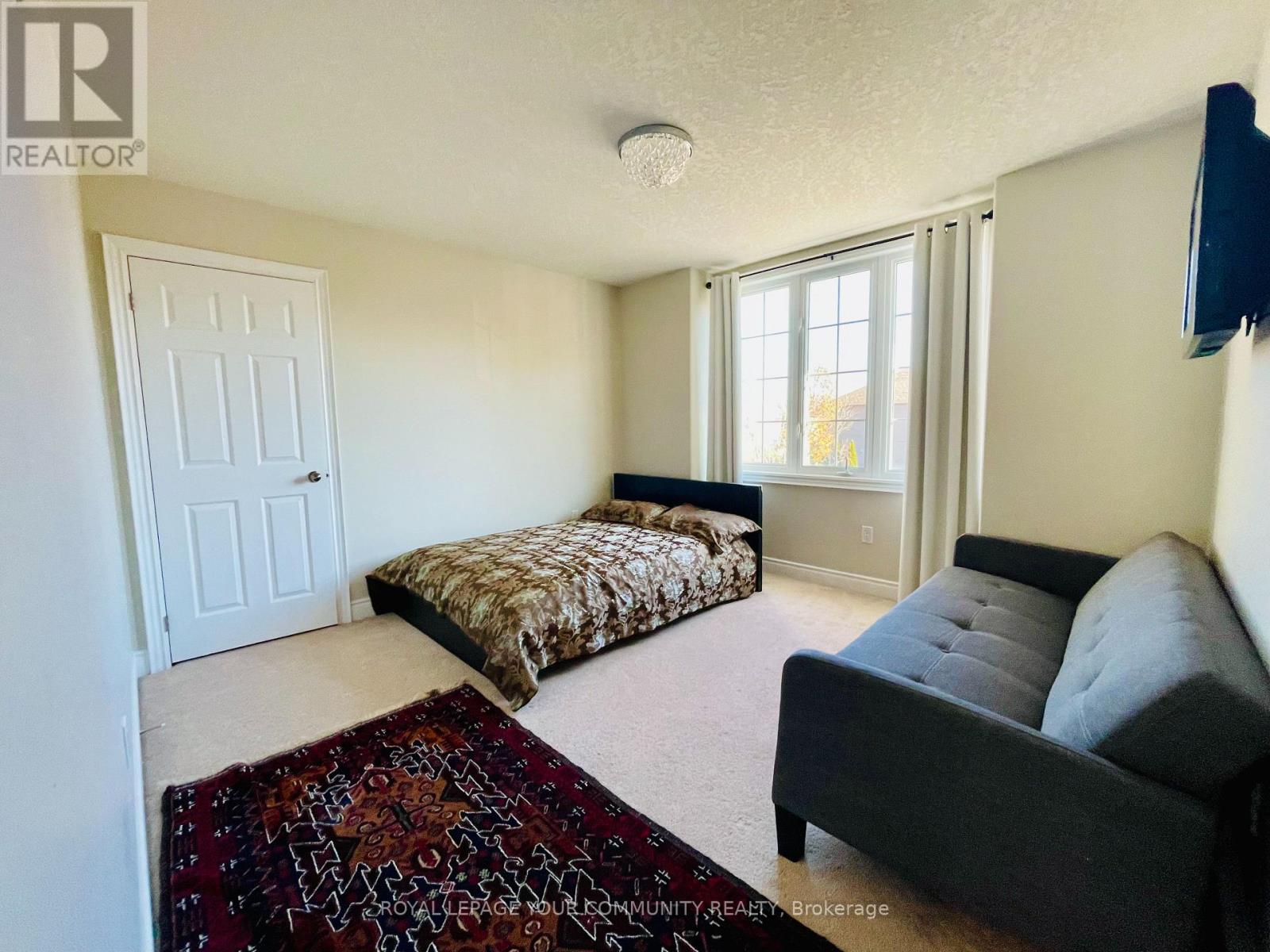 (Upper) - 996 Booth Avenue, Innisfil, Ontario  L9S 0A4 - Photo 28 - N12502316