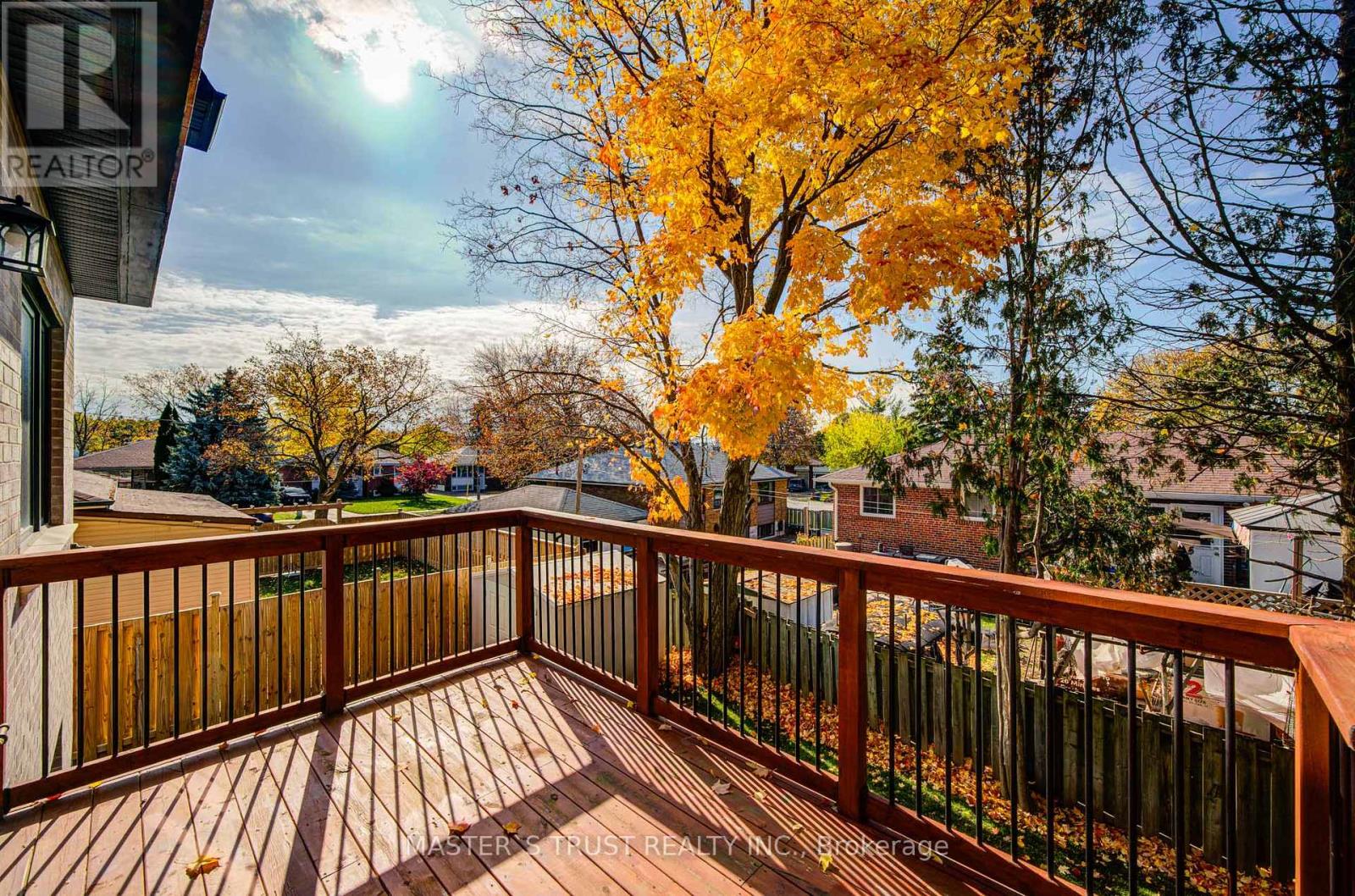 36 Sussex Avenue, Richmond Hill, Ontario  L4C 2E6 - Photo 43 - N12502492