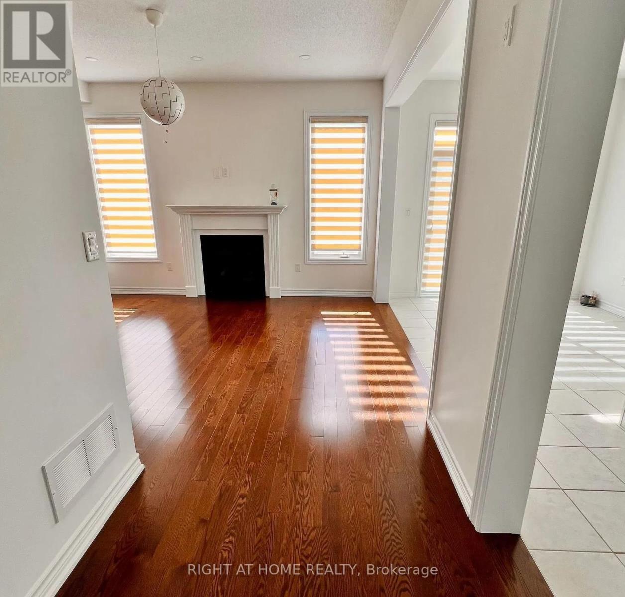 18 Goheen Street, Clarington, Ontario  L1B 0K7 - Photo 6 - E12423820