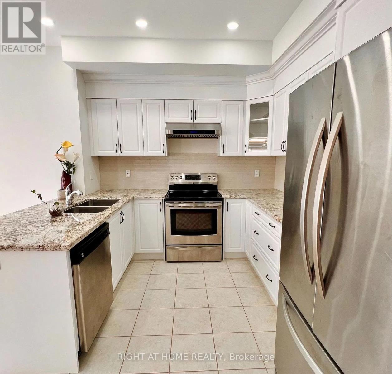 18 Goheen Street, Clarington, Ontario  L1B 0K7 - Photo 11 - E12423820