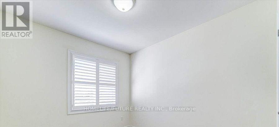 84 Wimbledon Court, Whitby, Ontario  L1P 0A6 - Photo 17 - E12441877