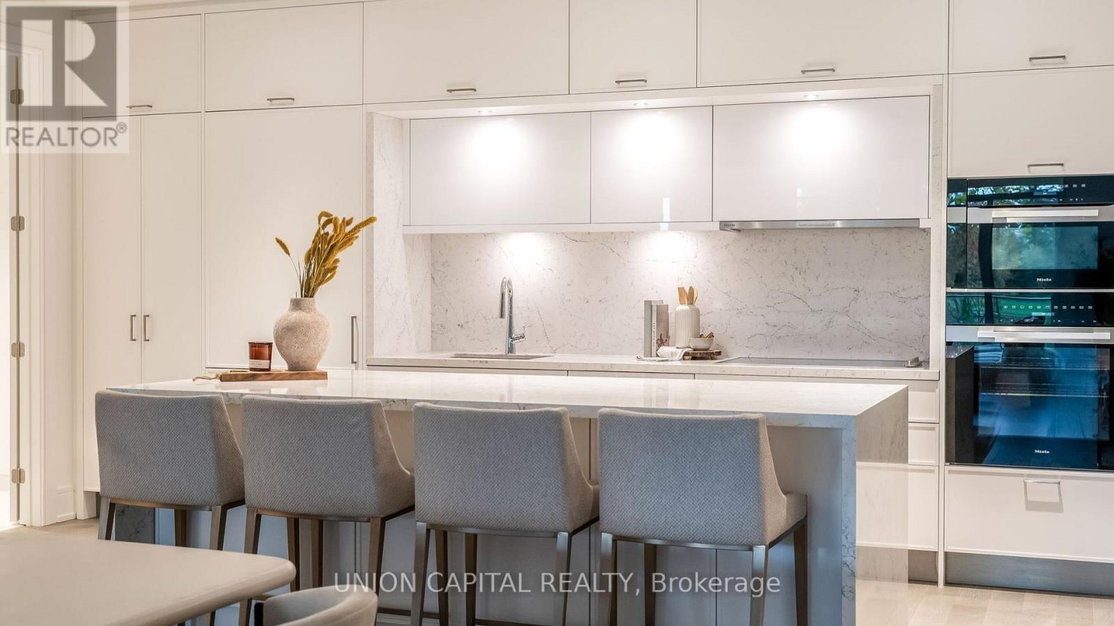 19 - 399 Royal Orchard Boulevard, Markham, Ontario  L3T 4Y9 - Photo 15 - N12451985