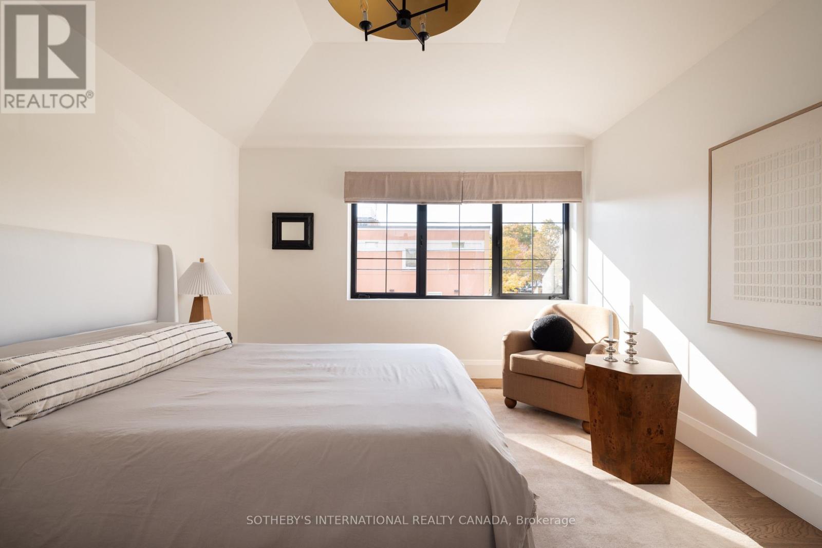 36 Rosemeade Avenue, Toronto, Ontario  M8Y 3A3 - Photo 33 - W12502514