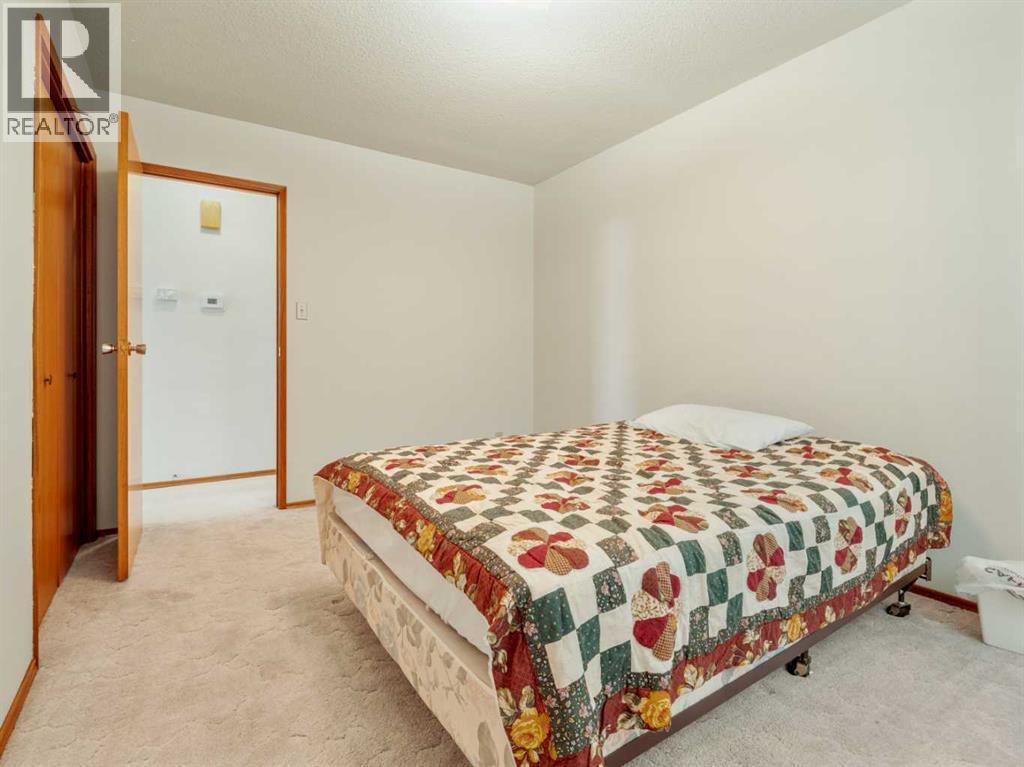 5906 55 Street, Taber, Alberta  T1G 1K3 - Photo 18 - A2264587