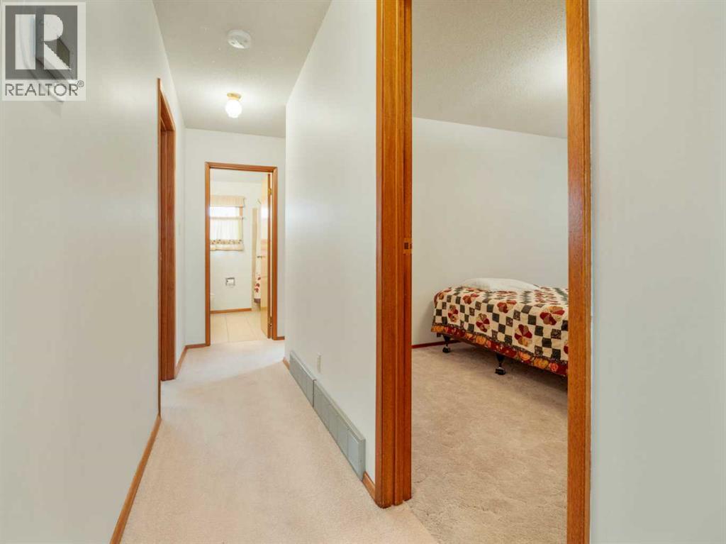 5906 55 Street, Taber, Alberta  T1G 1K3 - Photo 14 - A2264587