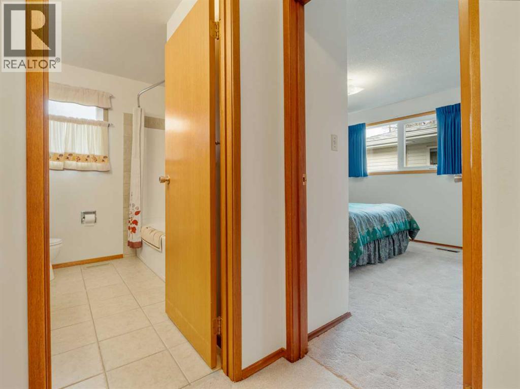 5906 55 Street, Taber, Alberta  T1G 1K3 - Photo 21 - A2264587