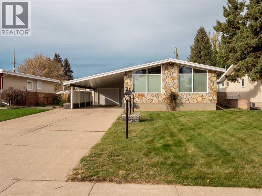 5906 55 Street, Taber, Alberta  T1G 1K3 - Photo 2 - A2264587