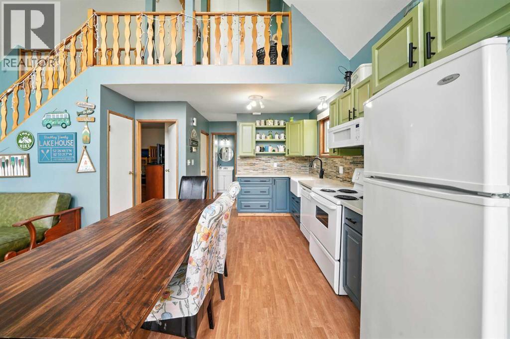 39 Buffalo Drive, Rural Stettler No. 6, Alberta  T0C 3B0 - Photo 3 - A2235057