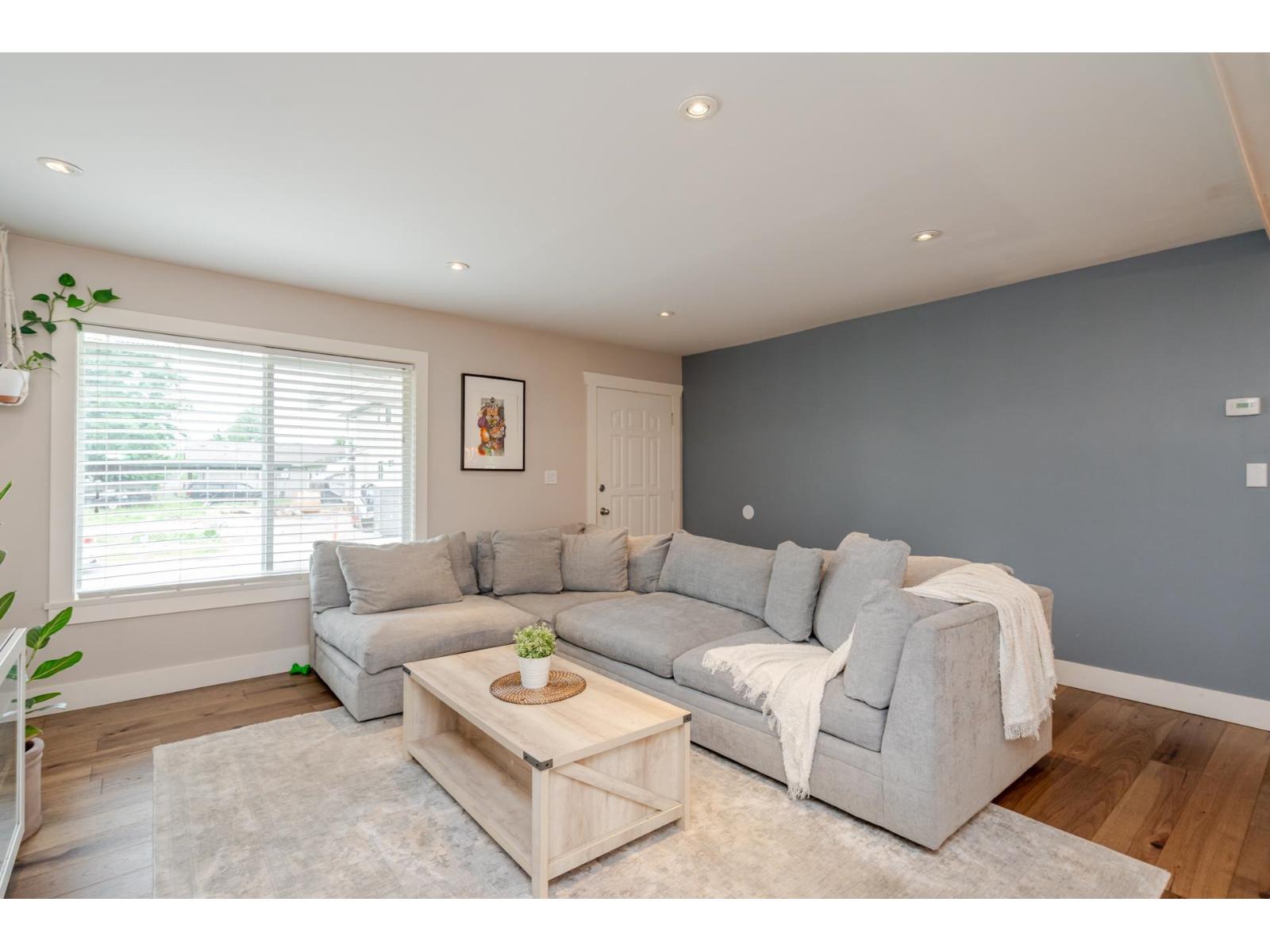 33986 Walnut Avenue, Abbotsford, British Columbia  V2S 2S5 - Photo 8 - R3015745