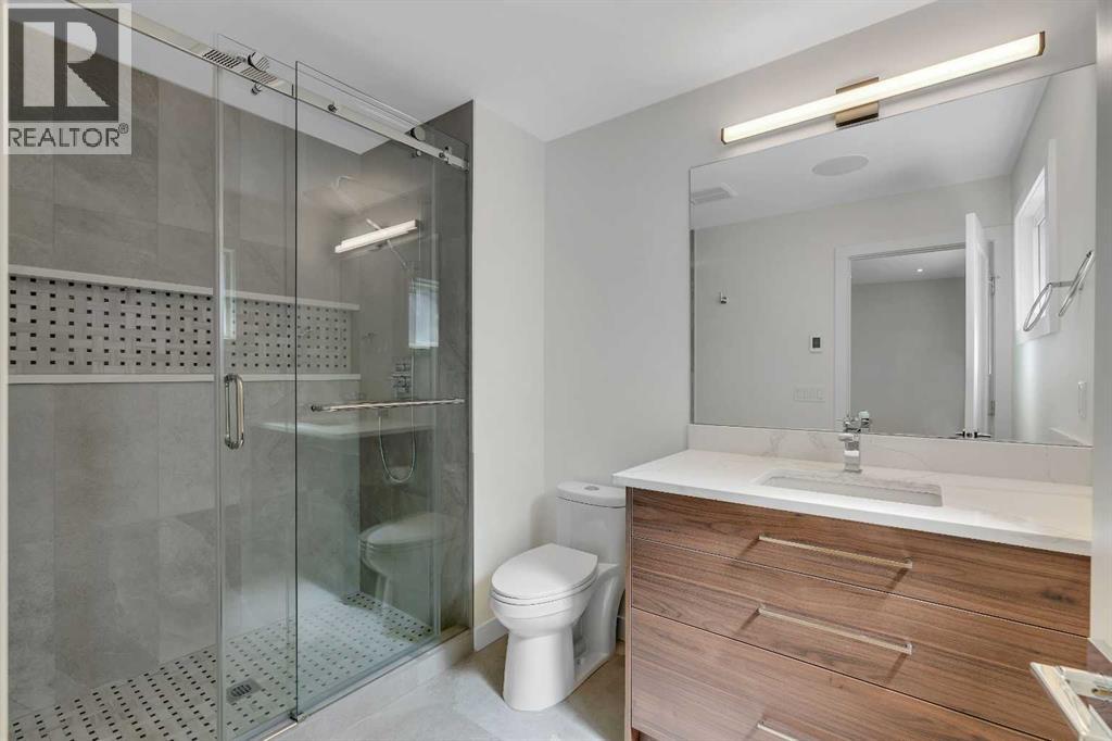 10704 Oakfield Drive Sw, Calgary, Alberta T2W 2C9 - Photo 15 - A2242097