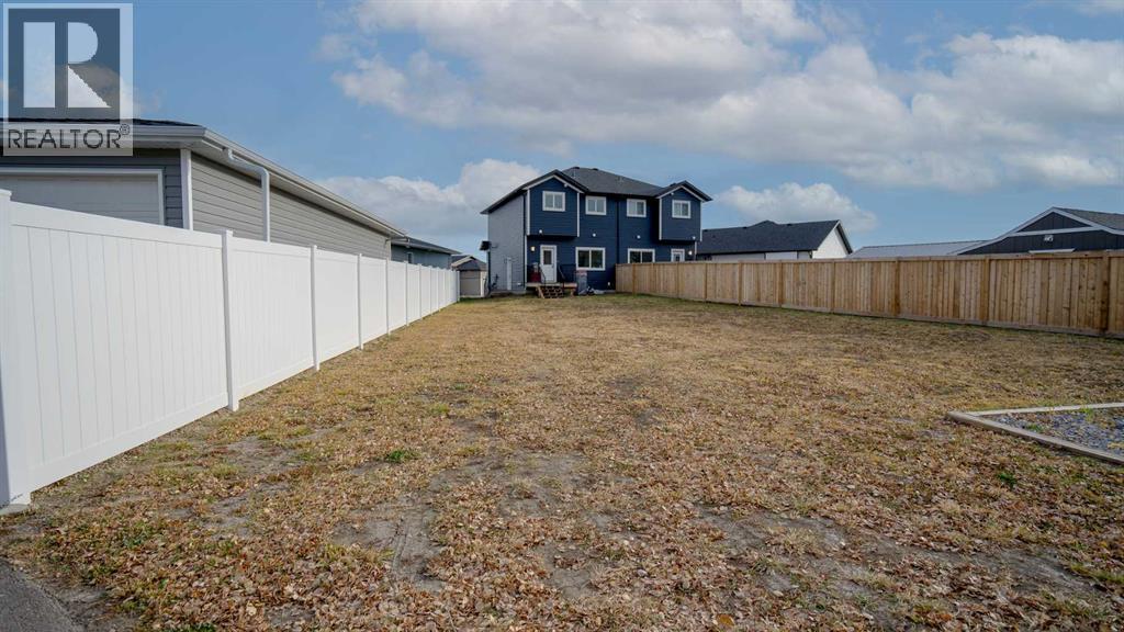 103 Gray Close, Sylvan Lake, Alberta  T4S 0W4 - Photo 6 - A2268086