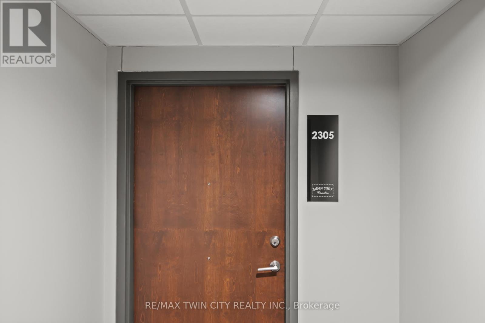 2305 - 108 Garment Street, Kitchener, Ontario  N2G 2B3 - Photo 10 - X12232946