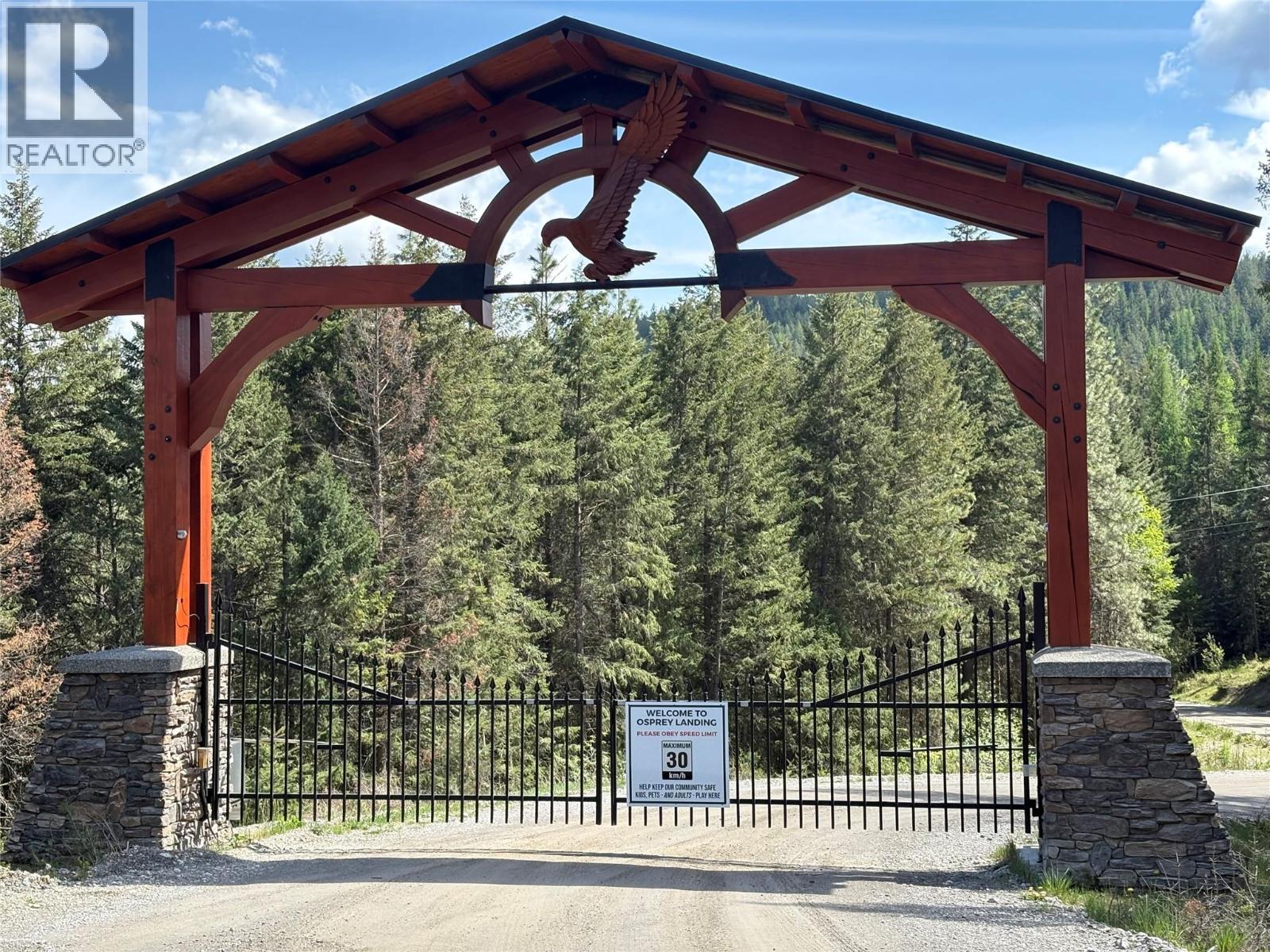 SL46 OSPREY Landing Drive, wardner, British Columbia