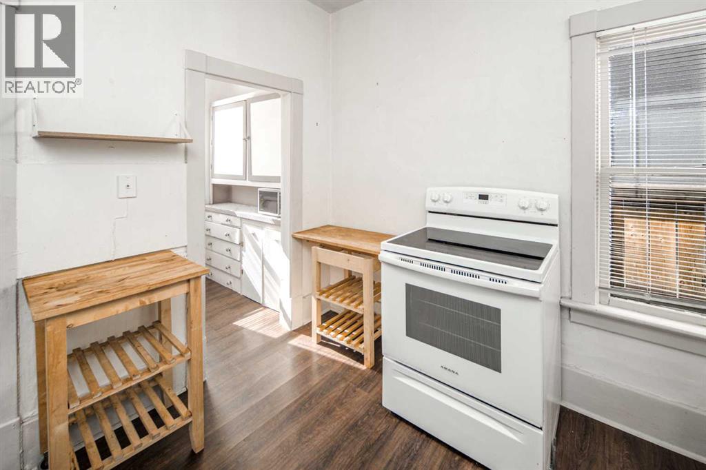 905 19 Avenue Nw, Calgary, Alberta  T2M 0Z6 - Photo 9 - A2261032