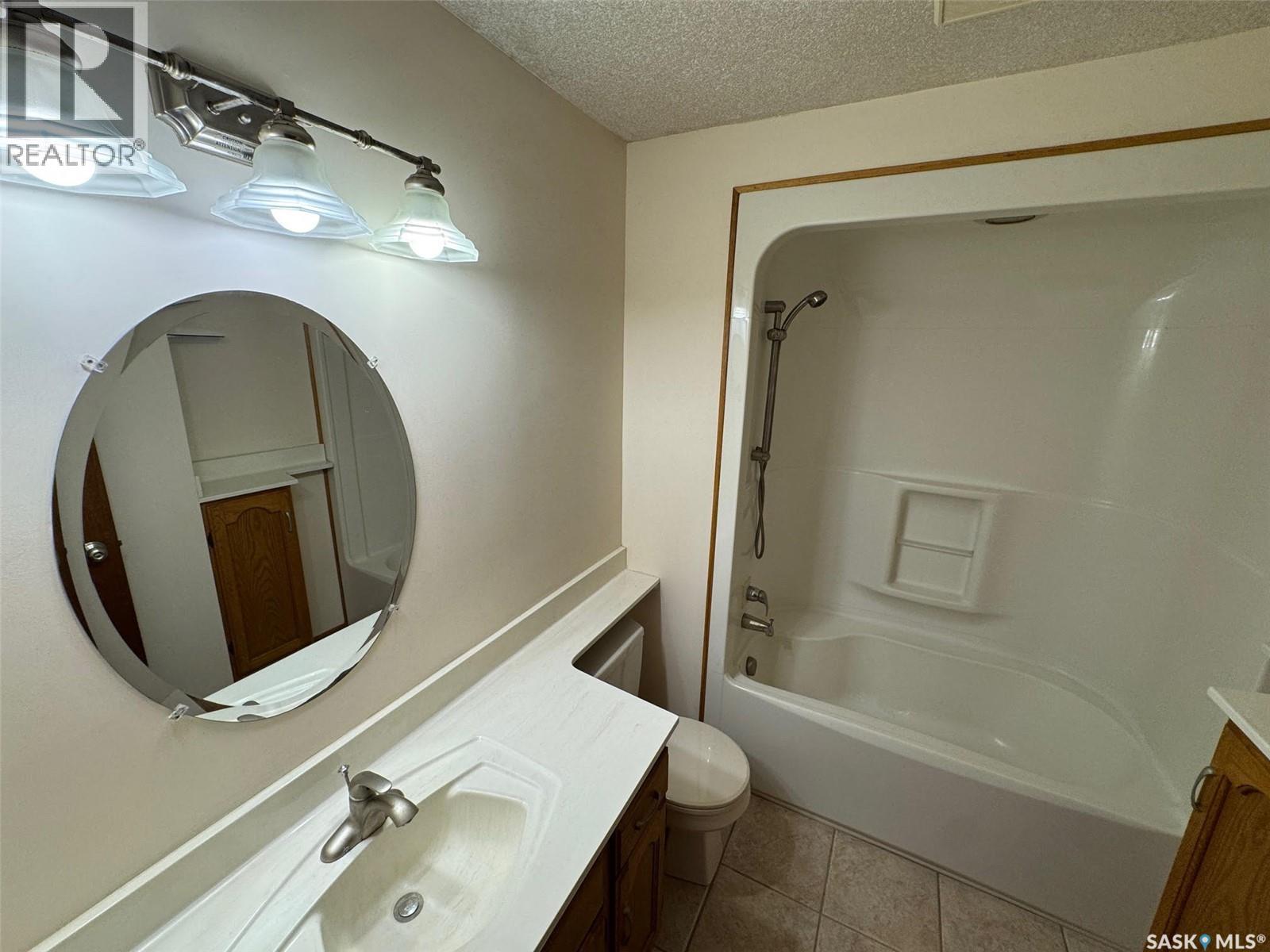 418 Emerald Crescent, Saskatoon, Saskatchewan  S7J 4L3 - Photo 20 - SK022244