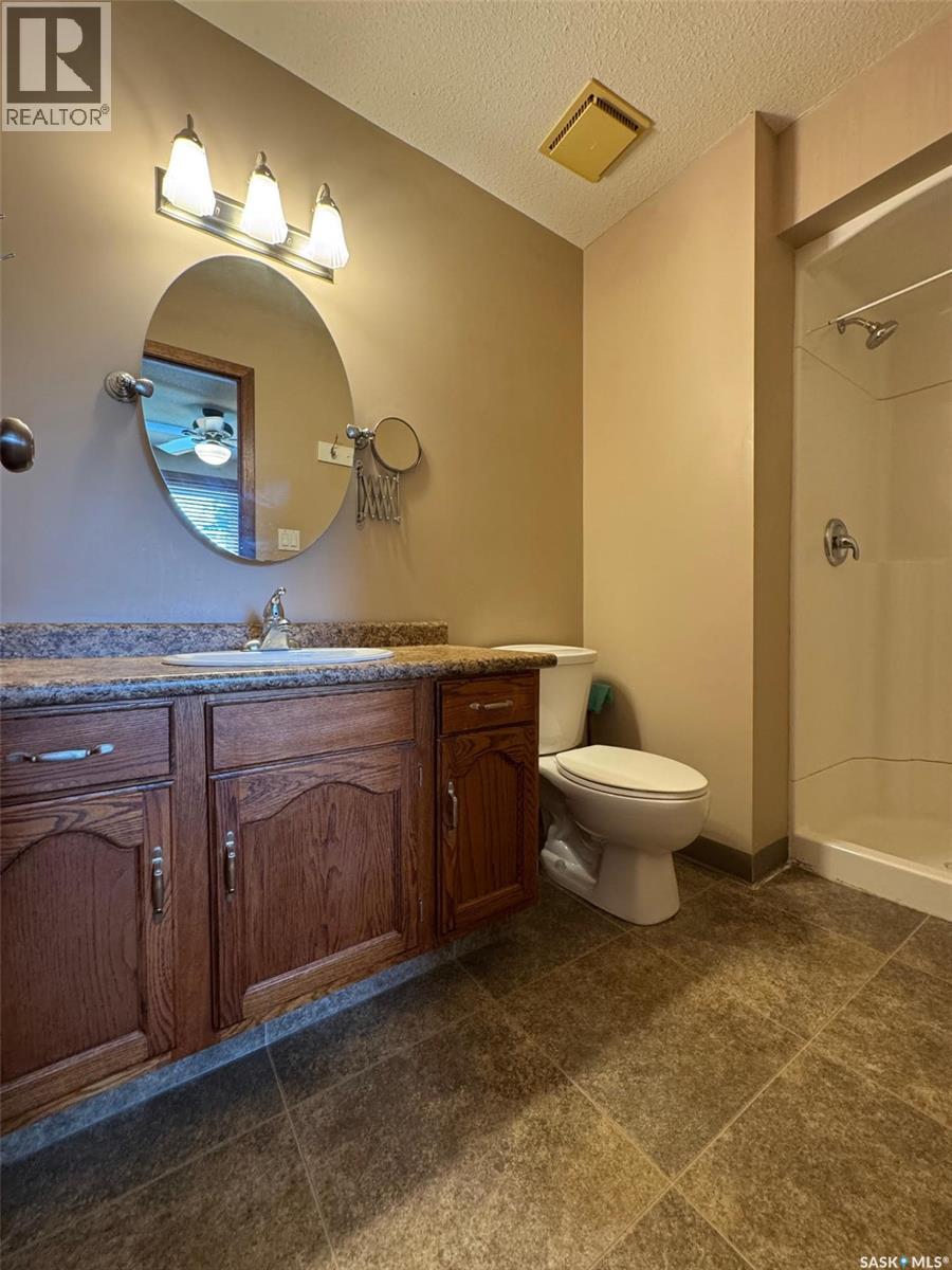 418 Emerald Crescent, Saskatoon, Saskatchewan  S7J 4L3 - Photo 23 - SK022244