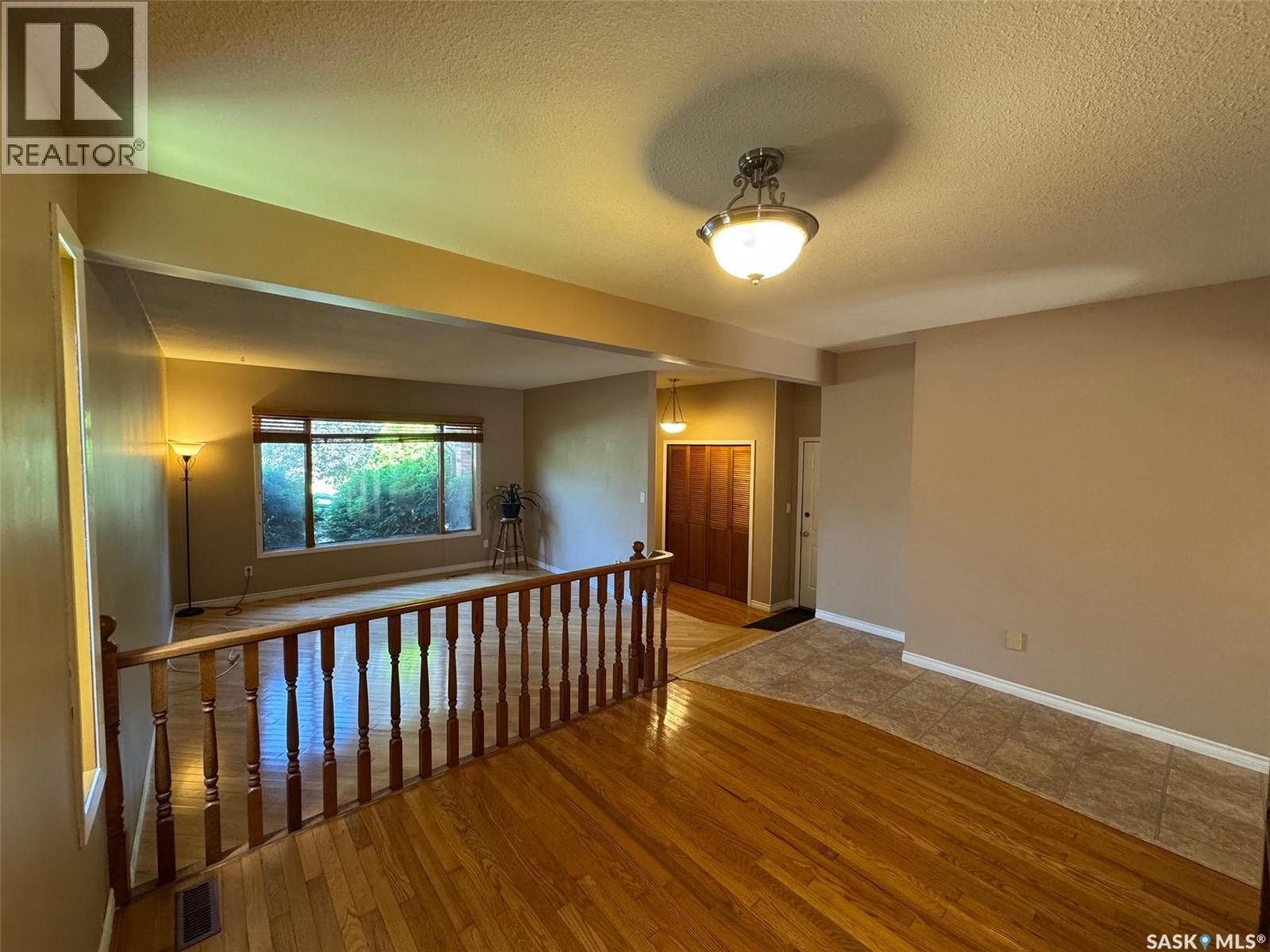 418 Emerald Crescent, Saskatoon, Saskatchewan  S7J 4L3 - Photo 7 - SK022244