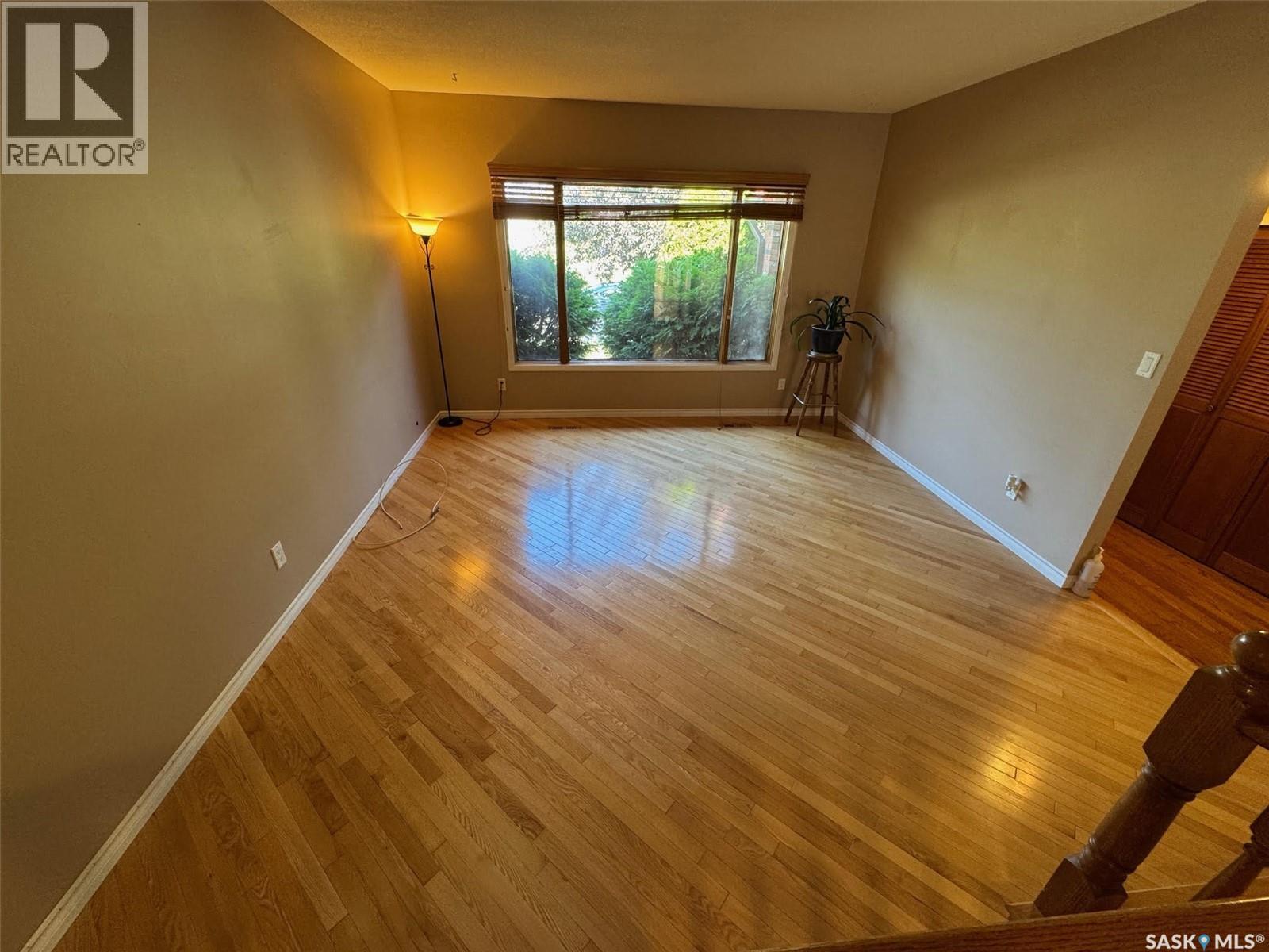 418 Emerald Crescent, Saskatoon, Saskatchewan  S7J 4L3 - Photo 9 - SK022244