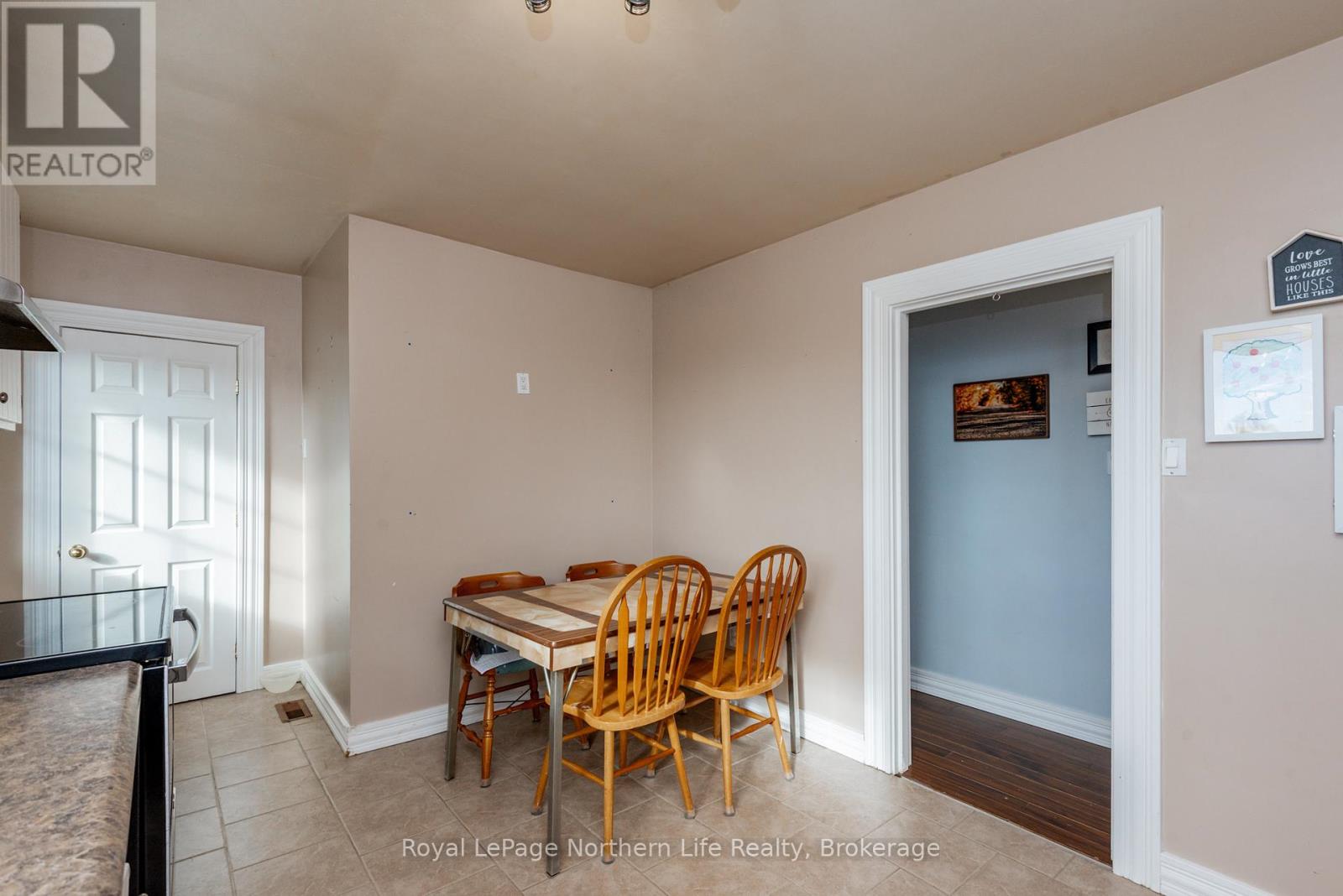 227 Terrace Lawn Drive, North Bay (Widdifield), Ontario  P1B 7P5 - Photo 10 - X12502876