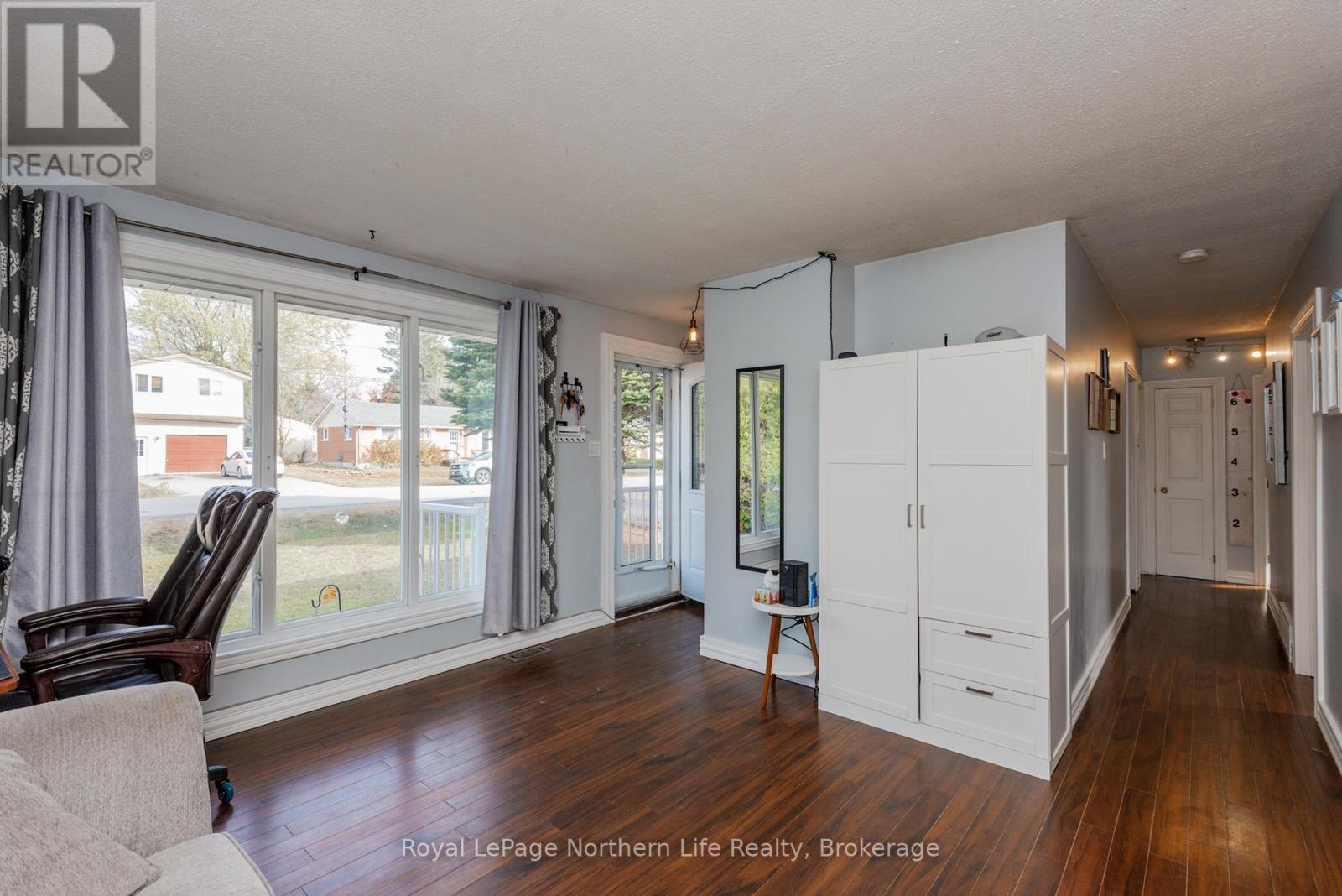 227 Terrace Lawn Drive, North Bay (Widdifield), Ontario  P1B 7P5 - Photo 7 - X12502876