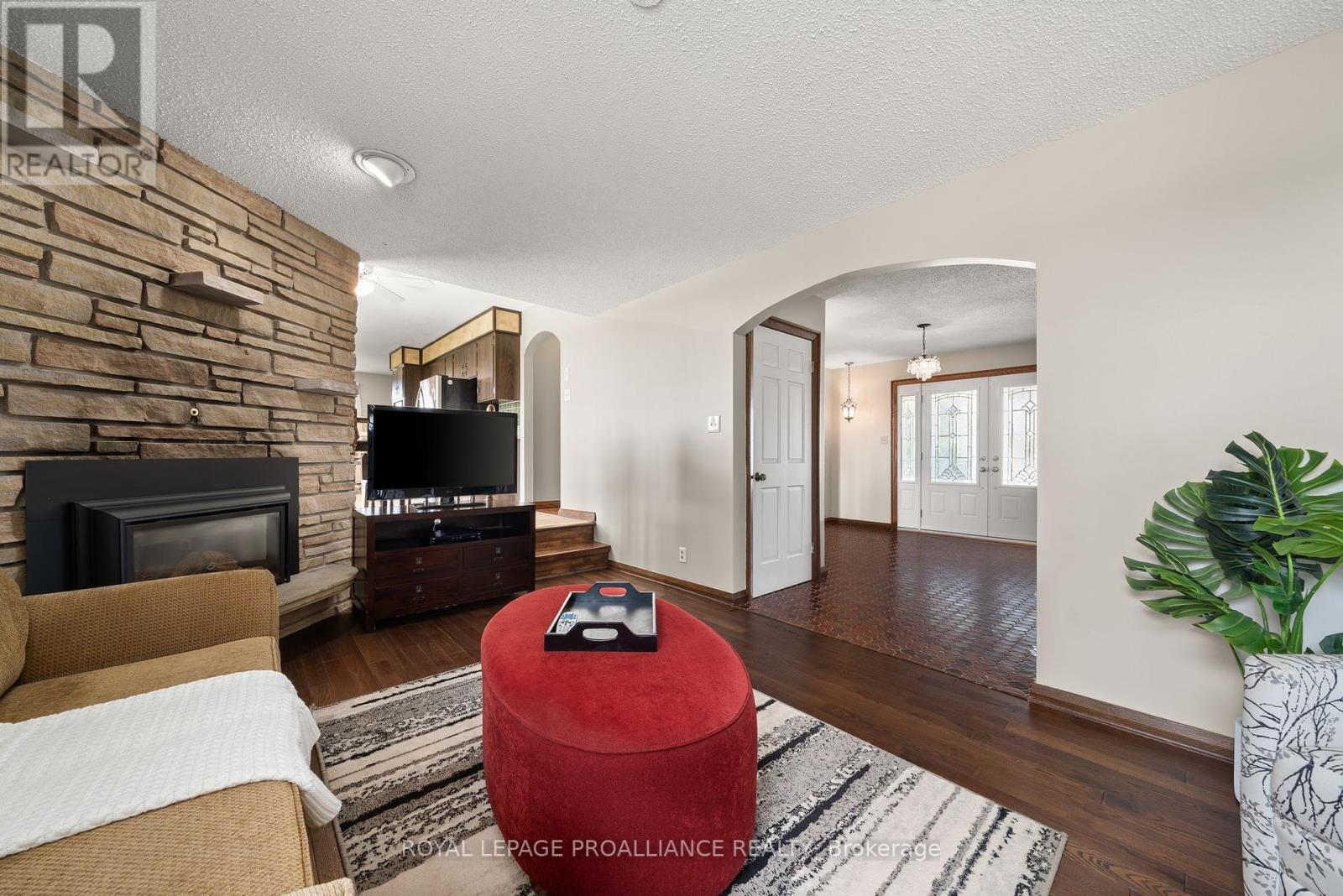 6864 Highway 62, Belleville, Ontario  K8N 0L7 - Photo 18 - X12236812