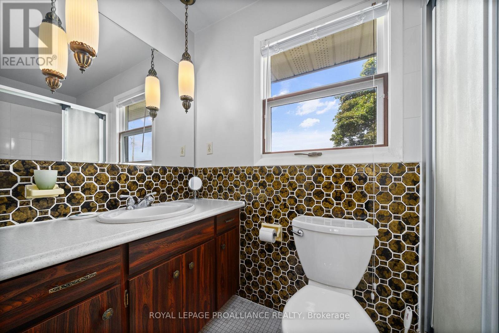 6864 Highway 62, Belleville, Ontario  K8N 0L7 - Photo 33 - X12236812