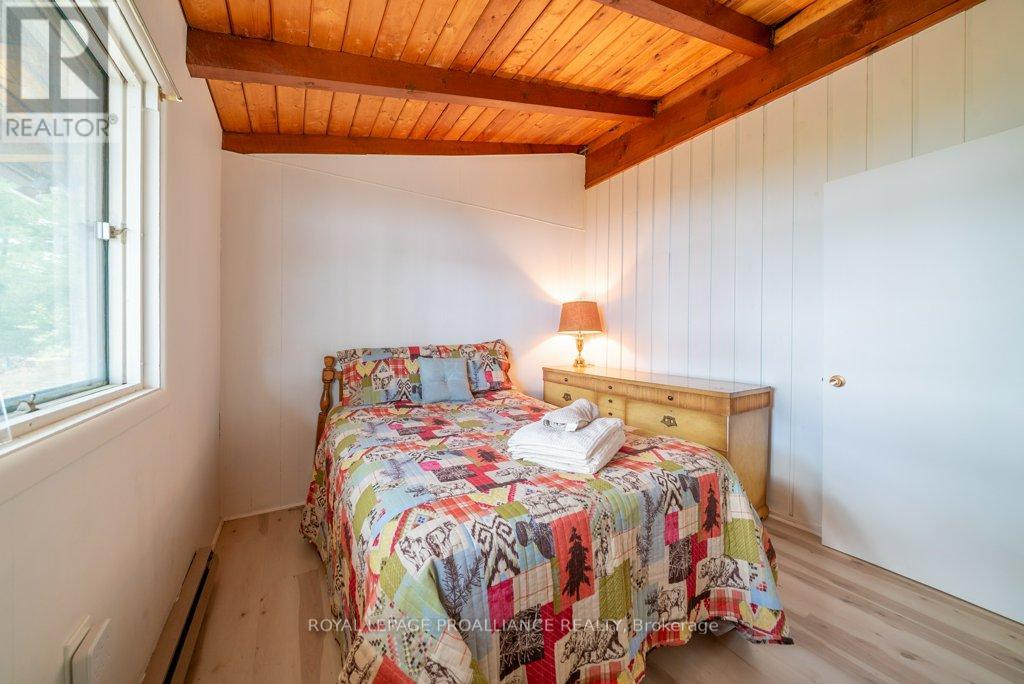 1056 A Glass Lane, North Frontenac, Ontario  K0H 1J0 - Photo 25 - X12300963