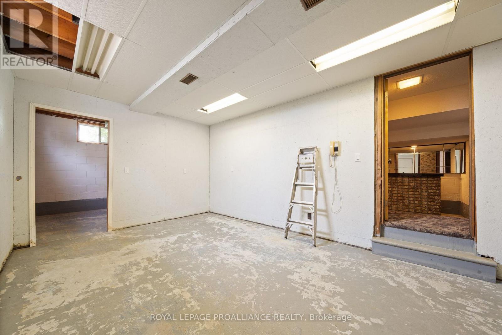 6864 Highway 62, Belleville, Ontario  K8N 0L7 - Photo 36 - X12236812